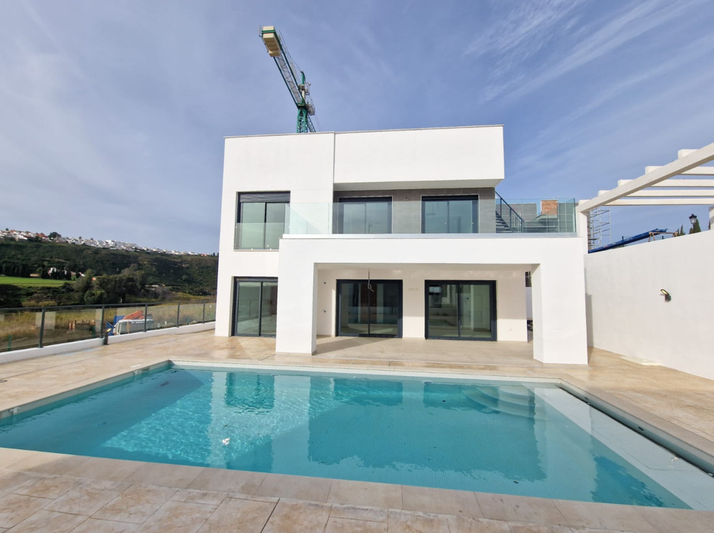 3 LEFT! MODERN LUXURY VILLAS IN LA DUQUESA